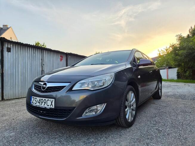 Opel Astra J Sports Tourer Cosmo 1.7 CDTI 125 KM FV23%