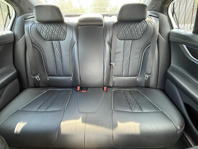 BMW 750i xDrive – Auto do Ślubu | Transfery VIP