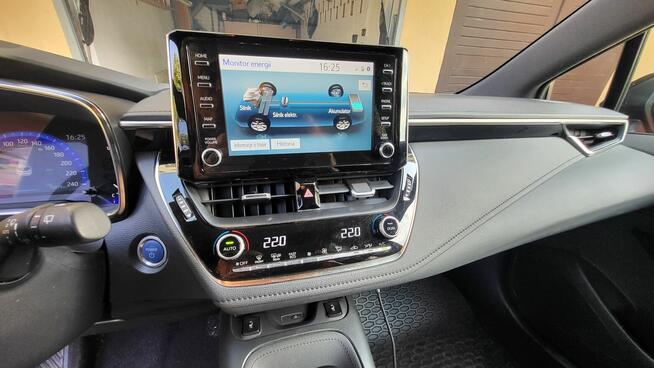 TOYOTA COROLLA KOMBI | GR SPORT DYNAMIC | 2.0 HYBRID