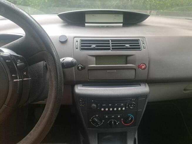 Citroën C4 5-drzwiowy, 1.6 benzyna, manualna skrzynia biegów