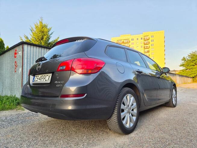 Opel Astra J Sports Tourer Cosmo 1.7 CDTI 125 KM FV23%