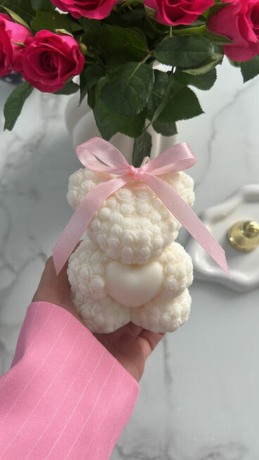Świeca Teddy Rose zapachową Cashmere Rose