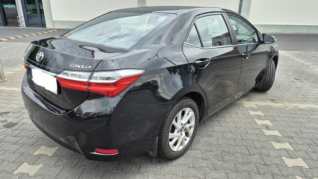 Toyota Corolla 1.6 Sedan 2018, pierwsza rejestracja 2019