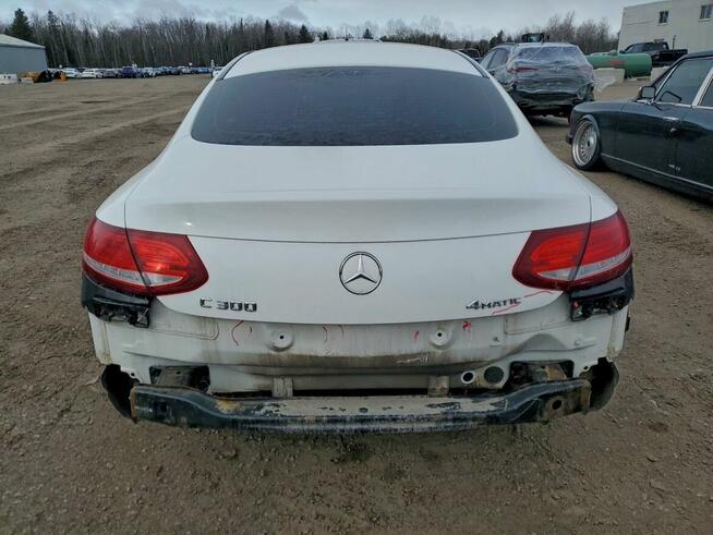 Mercedes-Benz C 0.0 2017 300 4MATIC
