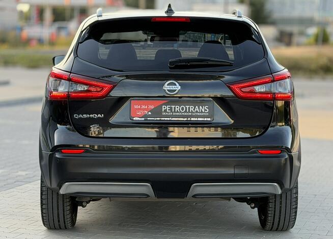 Nissan Qashqai 1.3 / 140KM LED Nawigacja Kamery Asystent Pasa Ruchu Grzane Fotele