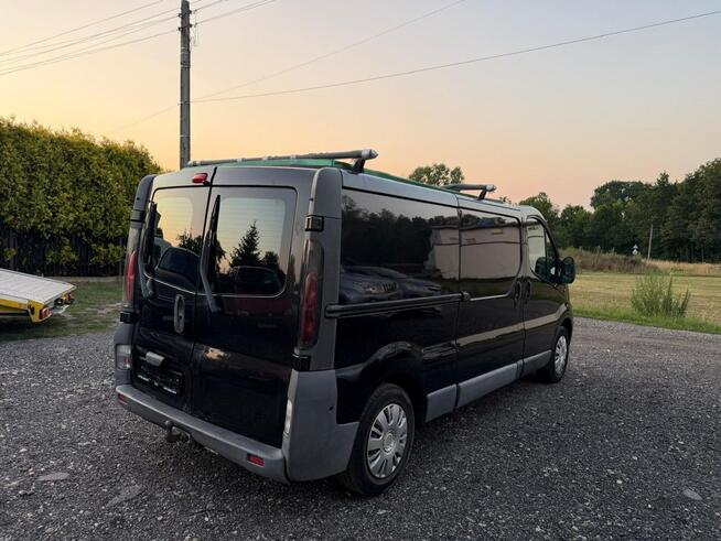 Opel Vivaro 1.9 CDTI Bus lub Camper L2H1