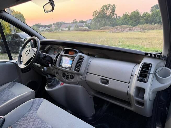 Opel Vivaro 1.9 CDTI Bus lub Camper L2H1
