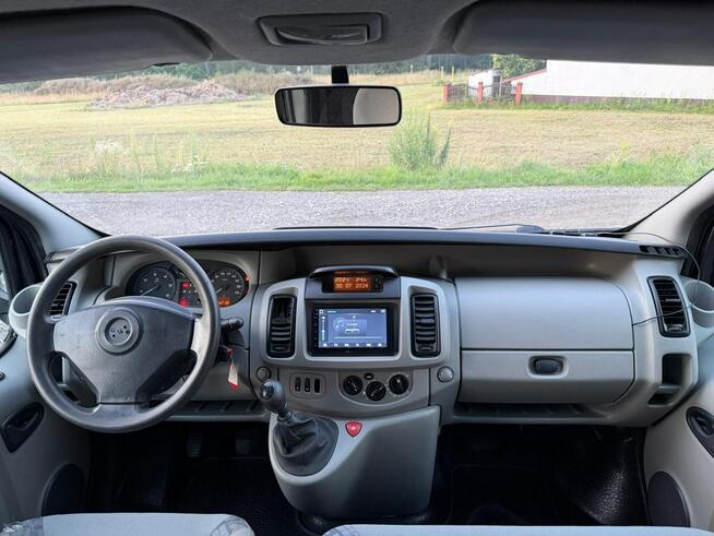 Opel Vivaro 1.9 CDTI Bus lub Camper L2H1