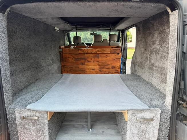 Opel Vivaro 1.9 CDTI Bus lub Camper L2H1