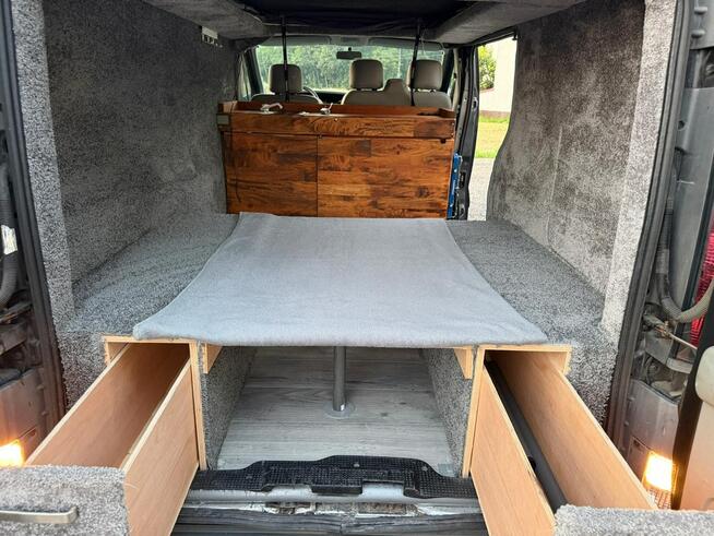 Opel Vivaro 1.9 CDTI Bus lub Camper L2H1