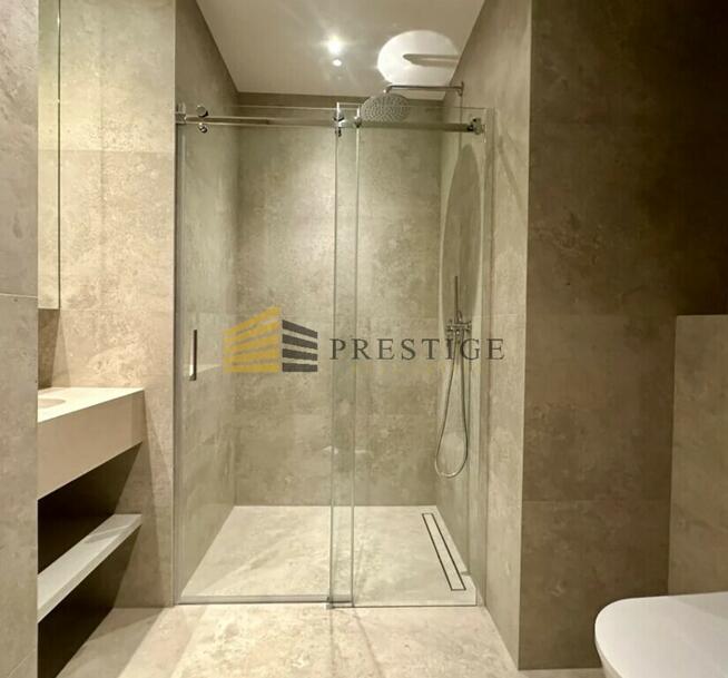 Przestronny Apartament 2 miejsca parkingowe