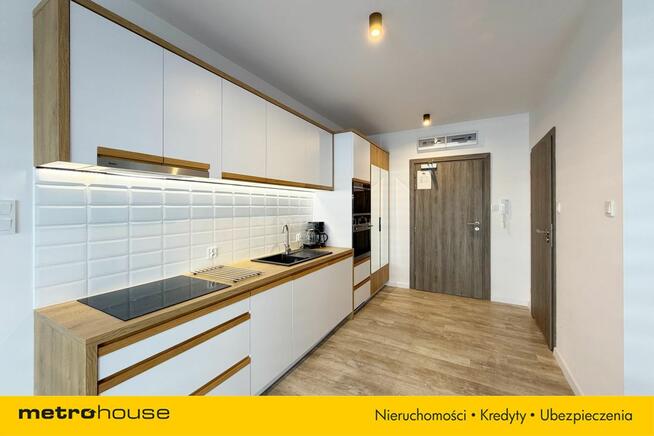 Apartament i parking,basen, blisko morza Sianożęty