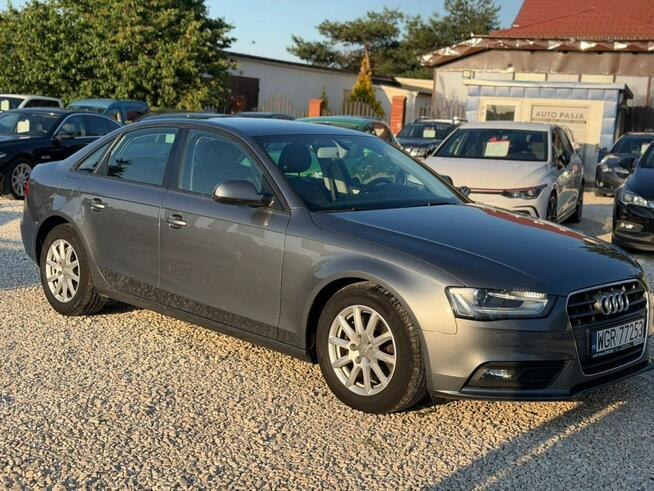 Audi A4 B8 FL 2.0 TDI Skóra Xenon Navi MMI Tempomat Ultra