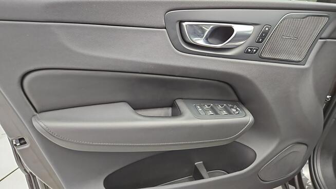 Volvo XC 60 B4 D AWD Plus Dark aut ! Z Polskiego Salonu ! Faktura VAT !
