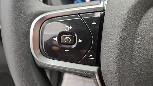 Volvo XC 60 B4 D AWD Plus Dark aut ! Z Polskiego Salonu ! Faktura VAT !