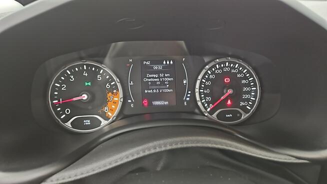 Jeep Renegade 1.6 E-TorQ Sport ! Z Polskiego Salonu ! Faktura Vat Marża !