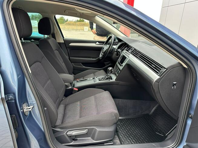 Volkswagen Passat Variant TopLED! Navi, Kamera, Grzane fotele, Radar, Masaż, GWARANCJA, Serwis!