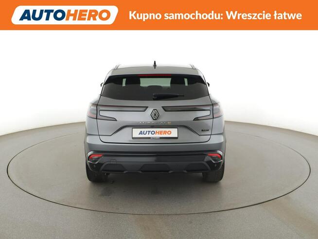 Renault Austral HEV full LED automat virtual cocpit navi klima auto grzane fotele kame