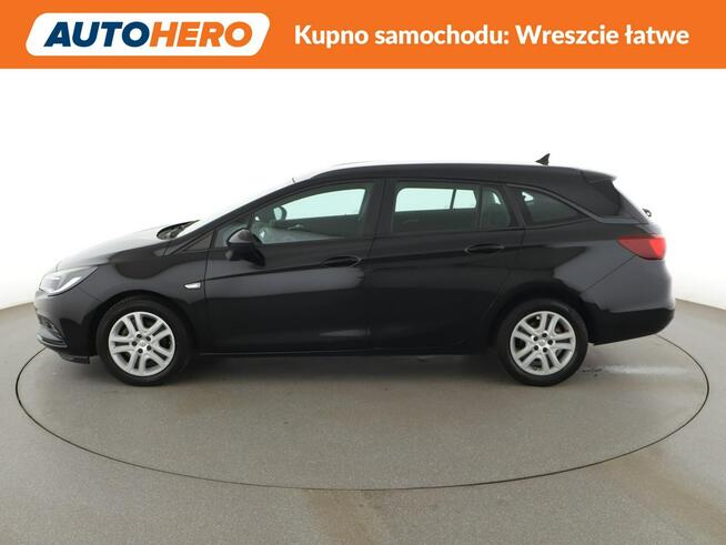 Opel Astra kamera automat auto klima navi pdc grzana kierownica i fotele