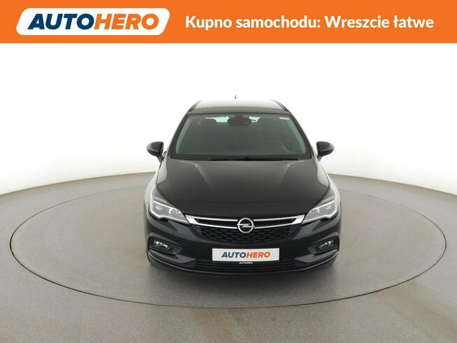 Opel Astra kamera automat auto klima navi pdc grzana kierownica i fotele