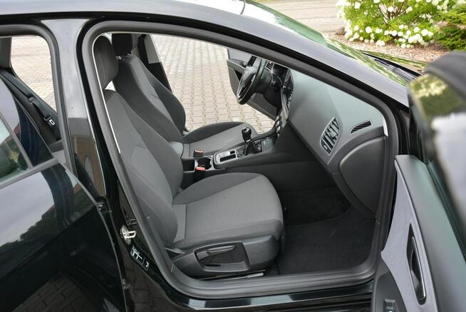 Seat Leon Led Beats Panorama Navi FrontAssist Klimatronic 2xParktr. Full Link