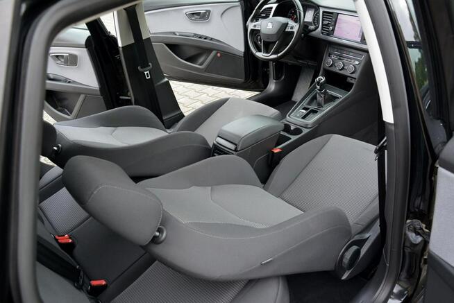 Seat Leon Led Beats Panorama Navi FrontAssist Klimatronic 2xParktr. Full Link