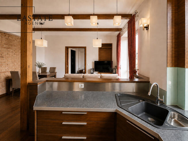 Mokotowska| 60m² | kamienica | wys. 3,2 m | balkon