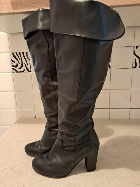 Buty damskie – włoskie skórzane kozaki czarne „Vera Gamma\