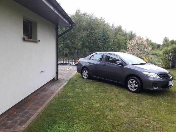 Samochód osobowy toyota corolla