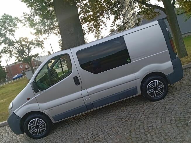 ŁADNE/VIVARO/1.9/DCI/HAK/KLIMA/ZADBANY/ZAREJESTR/