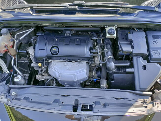 Peugeot 308 -1,6 b-polski salon