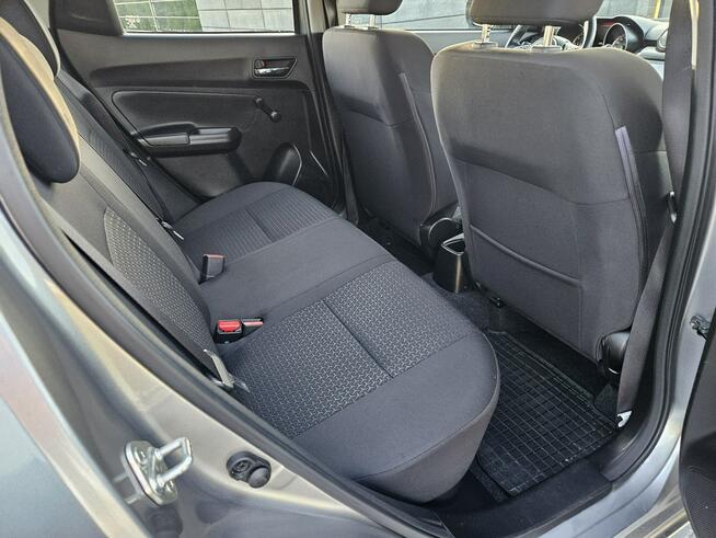 Suzuki Swift Dualjet SHVS Premium, kamera, android.