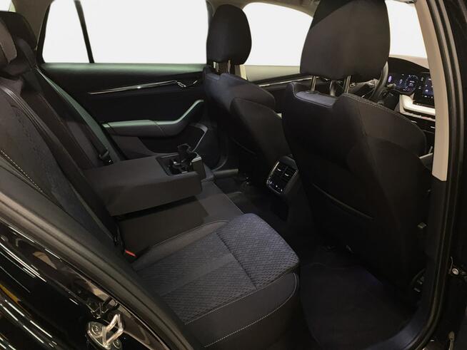 Škoda Octavia Combi Style 2.0TDI 200KM DSG 4x4 2023 r., salon PL, I właściciel V