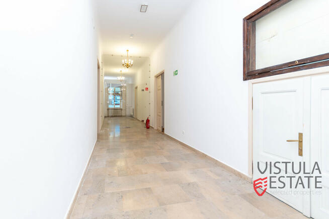 Piętro w kamienicy | 800 m2