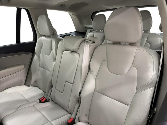 Volvo XC90 B6 B AWD Ultimate Bright 7os aut Kombi