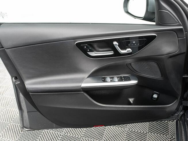 Mercedes C 220 GD4N001#220 d mHEV 4-Matic Avantgarde Ambient Salon PL VAT 23%