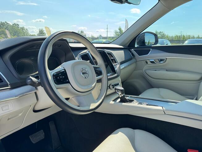 Volvo XC90, 2022