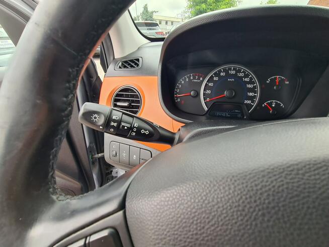 Hyundai i10 Klimatyzacja Led Grzane Fotele+Kierownica Halogeny Komputer Tempomat