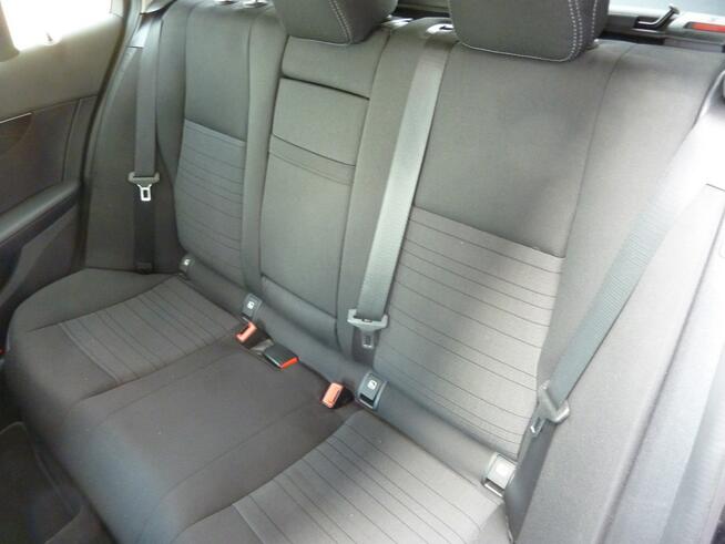 Mercedes C 200 Navi*Kamera*Full Led*Grzane Fotele*Panorama*El.Hak i Klapa*Panorama