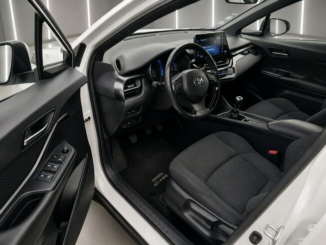 Toyota C-HR 1.2 benzyna*manual*kamera cofania*100% bezwypadkowy*oryginał lakier