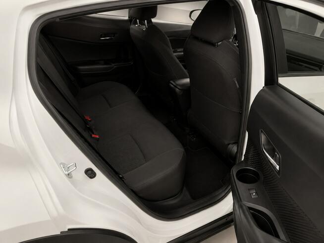 Toyota C-HR 1.2 benzyna*manual*kamera cofania*100% bezwypadkowy*oryginał lakier