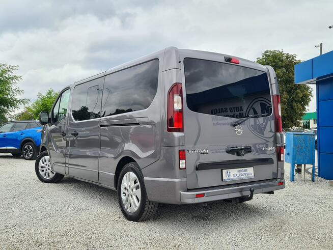 Opel Vivaro TOURER Navi PDC Kamera Led Klimatronik 2xBoczne Drzwi Sensory Halogeny