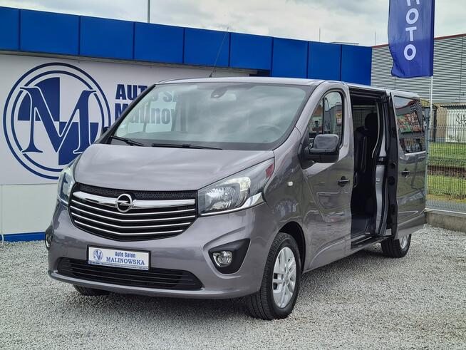 Opel Vivaro TOURER Navi PDC Kamera Led Klimatronik 2xBoczne Drzwi Sensory Halogeny