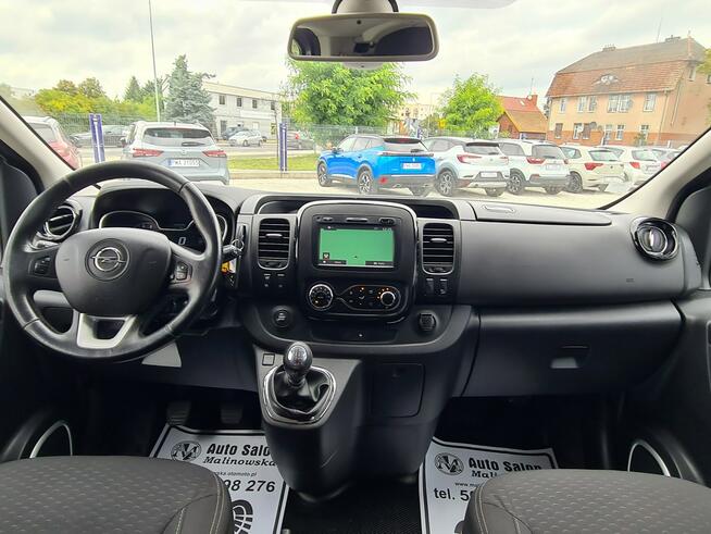 Opel Vivaro TOURER Navi PDC Kamera Led Klimatronik 2xBoczne Drzwi Sensory Halogeny