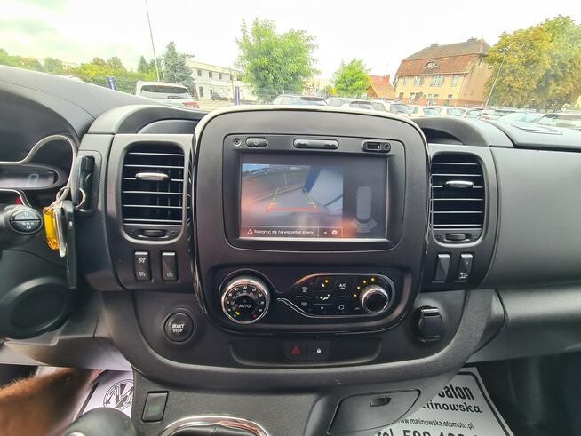 Opel Vivaro TOURER Navi PDC Kamera Led Klimatronik 2xBoczne Drzwi Sensory Halogeny