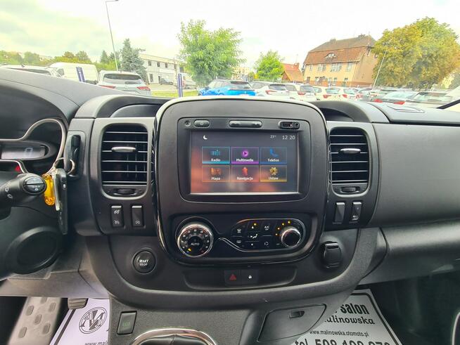 Opel Vivaro TOURER Navi PDC Kamera Led Klimatronik 2xBoczne Drzwi Sensory Halogeny