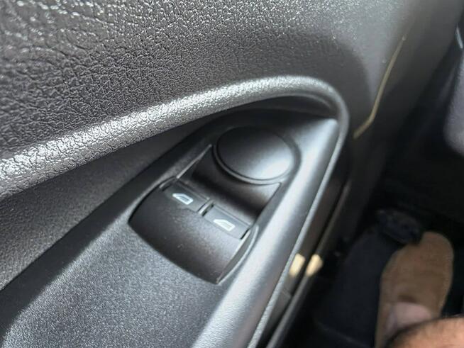 Ford Transit Connect 1.5 TDCI 75 KM, Chłodnia, Dwa Klucze, El. Szyby, Wielofunkcyjna Kier