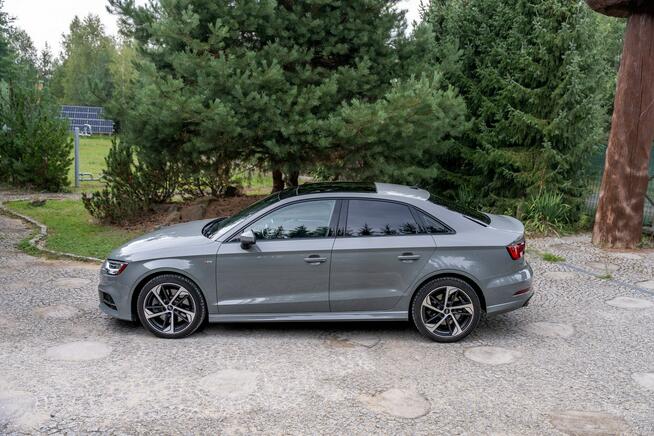 Audi A3 8V / 2.0 TFSI 230KM Quattro / S-Line / Pakiet czerń / Panorama / FV