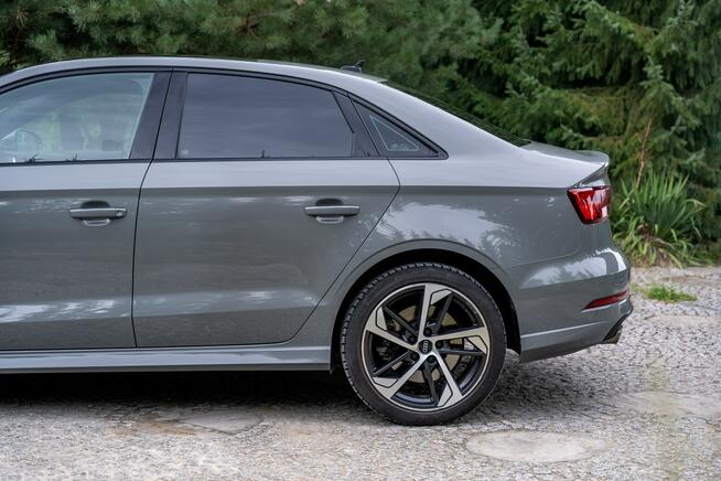 Audi A3 8V / 2.0 TFSI 230KM Quattro / S-Line / Pakiet czerń / Panorama / FV