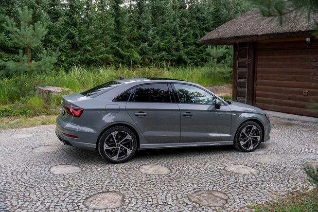 Audi A3 8V / 2.0 TFSI 230KM Quattro / S-Line / Pakiet czerń / Panorama / FV